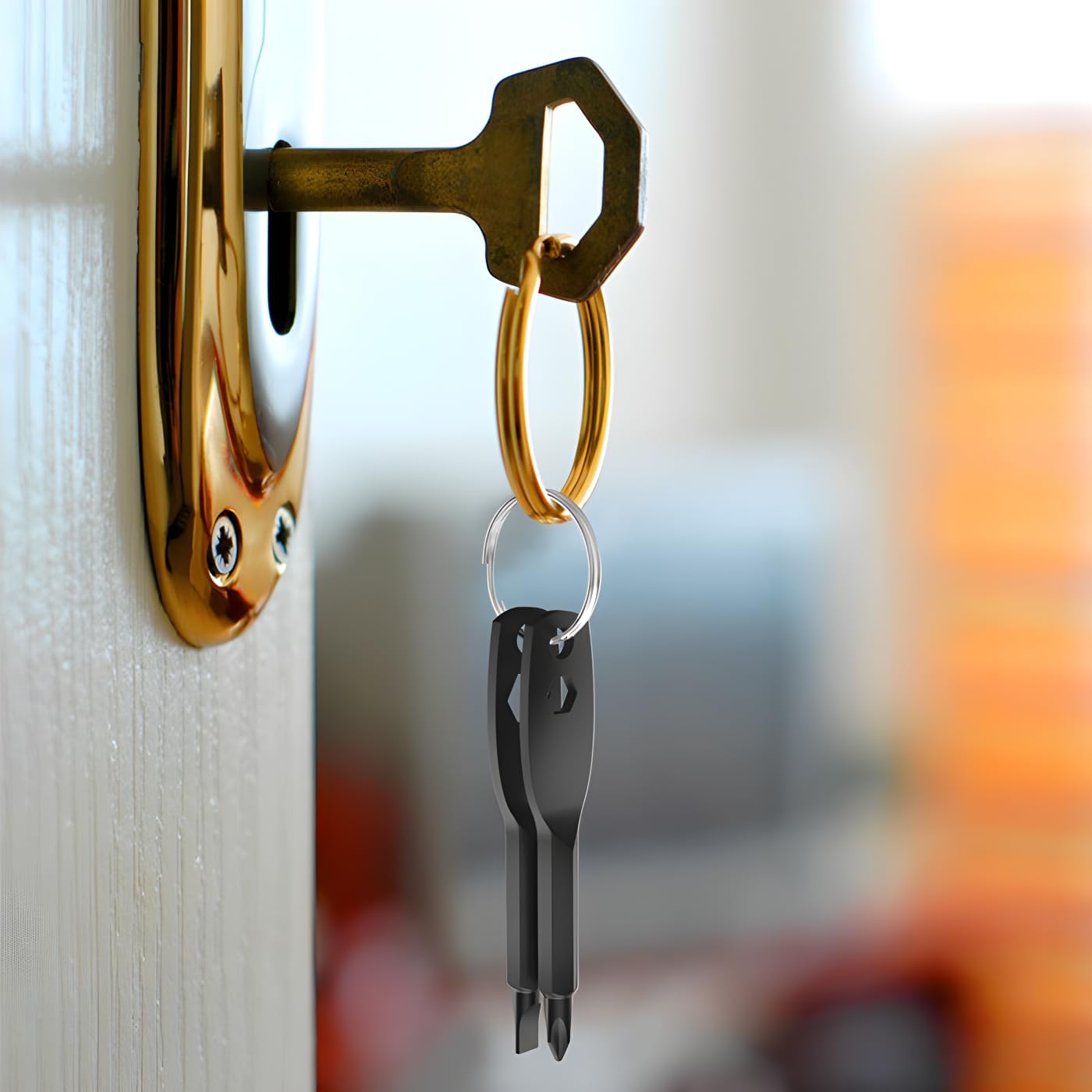 Gifts for men, Portable 4-in-1 Pocket Screwdriver Keychain Multitool, a Cool Gadget Perfect for Dads, Husbands and Boyfriends