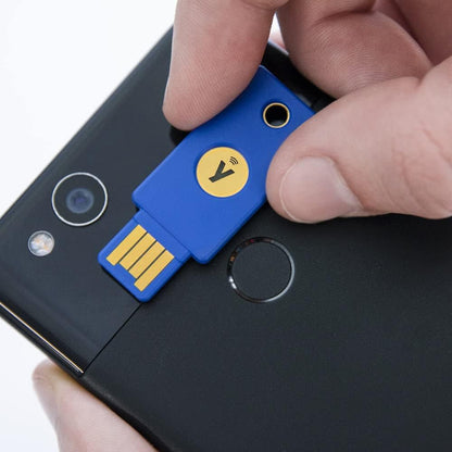 Yubico FIDO Security Key NFC and USB - Two Factor Authentication, Fits USB-A Ports and Works with Supported NFC Mobile Devices – FIDO U2F and FIDO2 Certified - More Than a Password