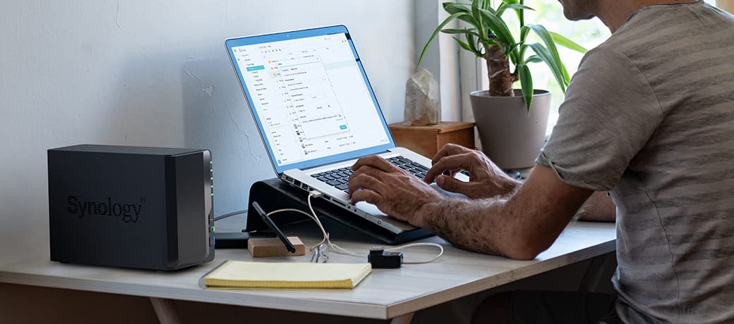 Synology 2-Bay DiskStation DS224+ (Diskless)