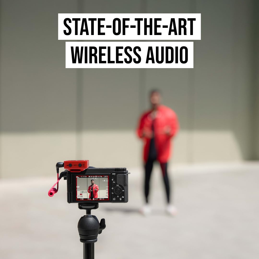 RØDE Wireless GO II Ultra-compact Dual-channel Wireless Microphone System with Built-in Microphones, On-board Recording and 200m Range for Filmmaking, Interviews and Content Creation