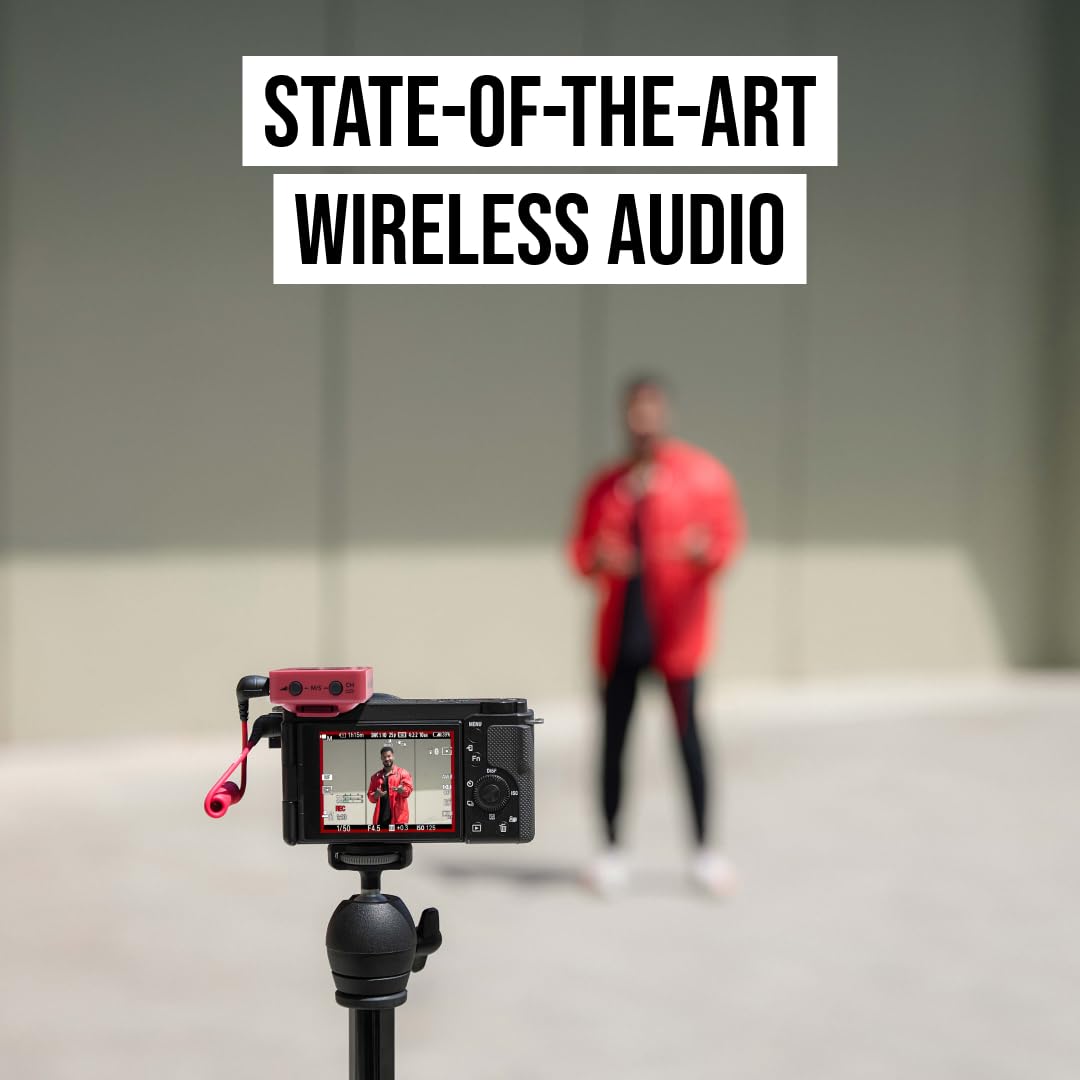 RØDE Wireless GO II Ultra-compact Dual-channel Wireless Microphone System with Built-in Microphones, On-board Recording and 200m Range for Filmmaking, Interviews and Content Creation