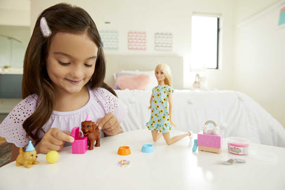 Barbie Doll & Pets Set, Blonde with Mommy Dog, 3 Newborn Puppies with Color-Change Feature & Pet Accessories