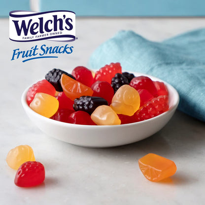 Welch's Fruit Snacks, Mixed Fruit, Bulk Pack, Individual Single Serve Bags, 0.8 oz (Pack of 40)
