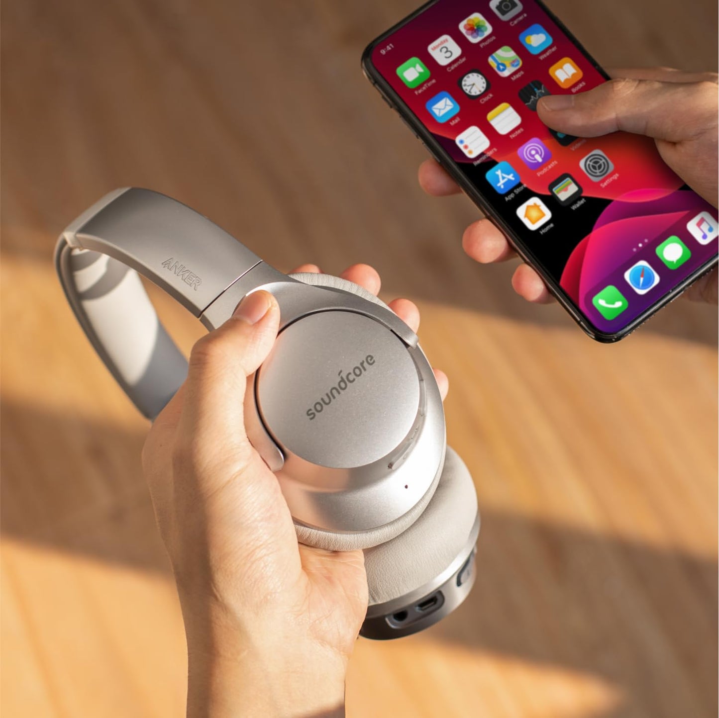 Soundcore Anker Life Q20 Hybrid Active Noise Cancelling Headphones, Wireless Over Ear Bluetooth Headphones, 70H Playtime, Hi-Res Audio, Deep Bass, Memory Foam Ear Cups, Travel, Office