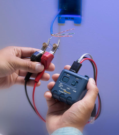 Fluke Networks 26000900 Pro3000 Tone Generator and Probe Kit with SmartTone Technology