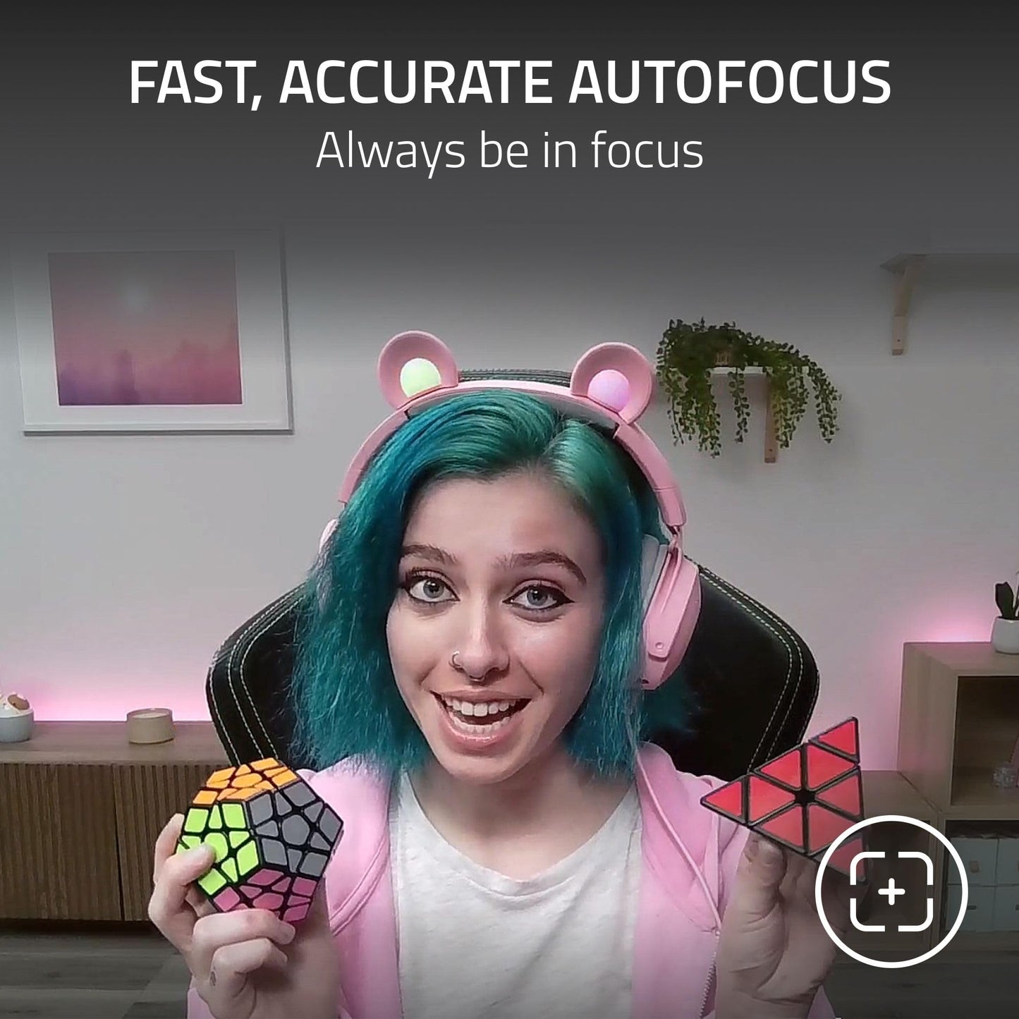 Razer Kiyo Streaming Webcam: 1080p 30 FPS / 720p 60 FPS - Ring Light w/Adjustable Brightness - Built-in Microphone - Advanced Autofocus