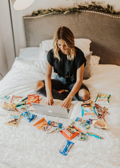 Snacks Variety Pack (40 Count) Mothers Day Snack Box - Snack Gift Basket for Mom, Grandma & Wife with Chips, Cookies & Bars - Care Package for College Students, Office Snacks & Birthdays