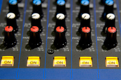 YAMAHA MG10XU 10-Input Stereo Mixer with Effects